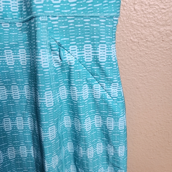 Title Nine Womens |2| Nimblene Trouble Turquoise Geometric Print - Picture 4 of 9